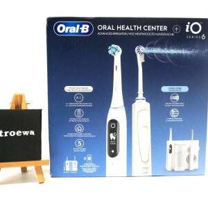 Oral-B Oral Health Center Munddusche + iO Zahnbürste Series 6 white