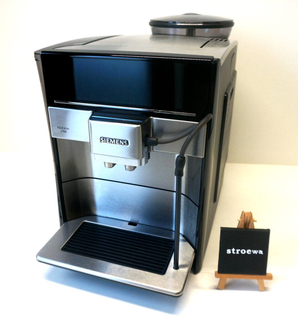 Siemens EQ.6 plus s700 TE657503DE schwarz/silber